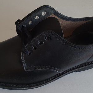 New Men's Valenti #230-36 black leather postman